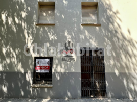 Local comercial, 135 m², Calle Rocabertí