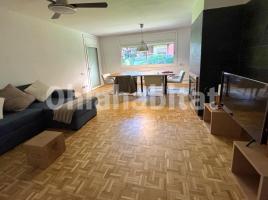 Piso, 125 m², cerca de bus y tren