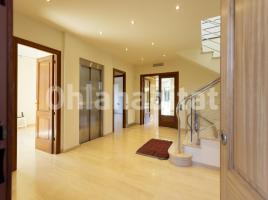  (unifamiliar aïllada), 670 m²