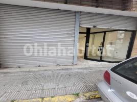 Business premises, 120 m², near bus and train
