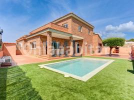 Casa (unifamiliar aislada), 247 m², seminuevo, Avenida d'Europa