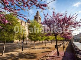 Casa (unifamiliar adosada), 245 m², cerca de bus y tren