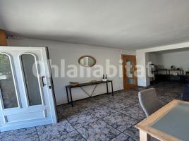 Casa (xalet / torre), 185 m², prop de bus i tren