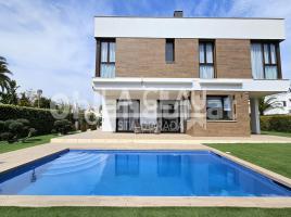 Casa (unifamiliar aïllada), 529 m², nou, Calle Galileu
