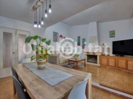 Houses (terraced house), 124 m², Calle Daro
