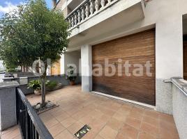  (unifamiliar adossada), 275 m², près de bus et de train, Calle d'Orient