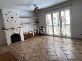 For rent flat, 168 m², almost new