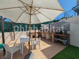Casa (unifamiliar aislada), 356 m², seminuevo, Calle Benidorm