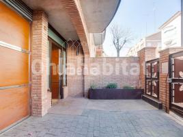  (unifamiliar adossada), 415 m², presque neuf, Zona