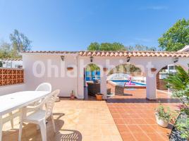 Houses (villa / tower), 120 m², Calle Montseny, 122