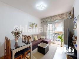 Pis, 91 m², prop de bus i tren