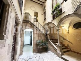 Dúplex, 105 m², prop bus i metro, Calle de la Blanqueria