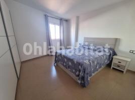 Pis, 83 m², prop de bus i tren