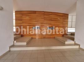 Pis, 83 m², prop de bus i tren