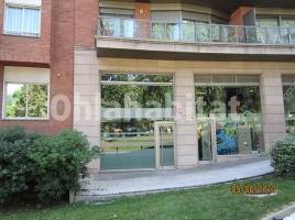 Alquiler local comercial, 290 m², Calle d'Esteve Terradas