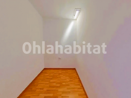 Pis, 82 m², près de bus et de train, Calle de Mossèn Àngel Rodamilans, 70