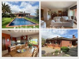 Houses (detached house), 515 m², almost new, Zona