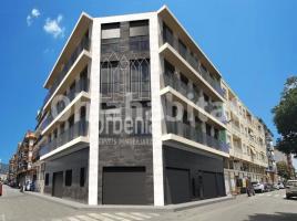 Flat, 99 m², almost new, Zona