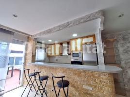 Casa (unifamiliar adosada), 300 m²