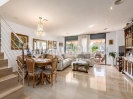Casa (xalet / torre), 310 m²