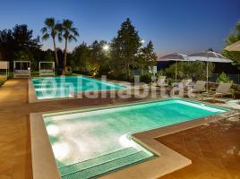 Casa (xalet / torre), 820 m²