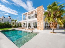 Casa (chalet / torre), 300 m²