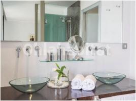 Alquiler piso, 220 m²