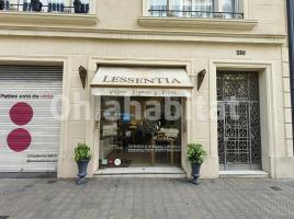 Lloguer local comercial, 65 m², prop bus i metro, Calle de Balmes, 250