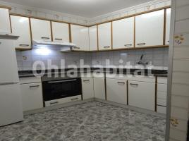 Louer pis, 75 m²
