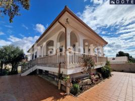 Casa (unifamiliar aislada), 228 m², Zona