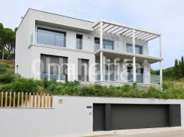 Casa (unifamiliar aïllada), 374 m², prop de bus i tren, seminou