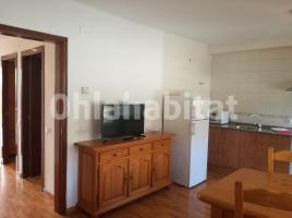 Alquiler apartamento, 50 m², cerca de bus y tren