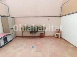 Apartamento, 48 m², cerca de bus y tren, seminuevo, Calle de la Mare Vedruna