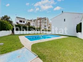 Houses (terraced house), 112 m², Calle Llobregat, 15