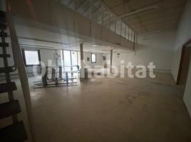Lloguer local comercial, 296 m², Avenida DE MONTBRIÓ