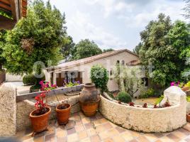  (unifamiliar aïllada), 350 m²