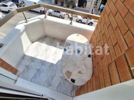 Piso, 95 m², Calle de la Imperial Tàrraco, 2