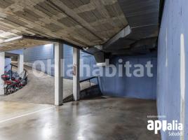 Dúplex, 141 m², cerca de bus y tren, seminuevo, Calle Ribot i Serra