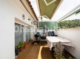 Pis, 137 m², presque neuf, Zona