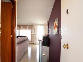 Pis, 137 m², presque neuf, Zona