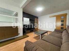 Piso, 93 m², cerca de bus y tren, Calle de Carrió