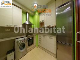 Flat, 85 m², near bus and train, almost new, Calle Estació