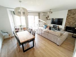 Pis, 119 m², prop de bus i tren