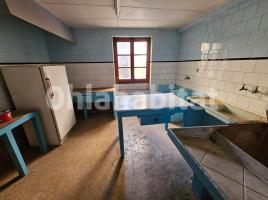Casa (unifamiliar adosada), 288 m²