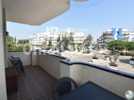 Apartament, 82 m², Zona