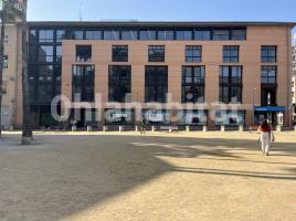 Alquiler despacho, 75 m², cerca de bus y tren, Plaza de Josep Pla i Casadevall