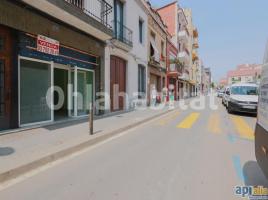 Local comercial, 92 m², cerca de bus y tren, Calle Churruca