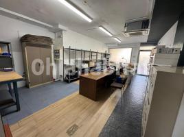 Local comercial, 55 m², prop de bus i tren, Calle l'Exèrcit
