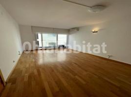 Louer pis, 51 m², près de bus et de train, Calle de Turull