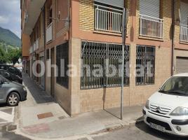 Local comercial, 46 m², prop de bus i tren, Calle de Margarida Diligeon